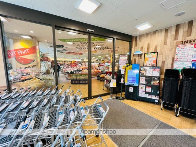 スーパー　リブレ京成 千葉中央店（スーパー）まで196m