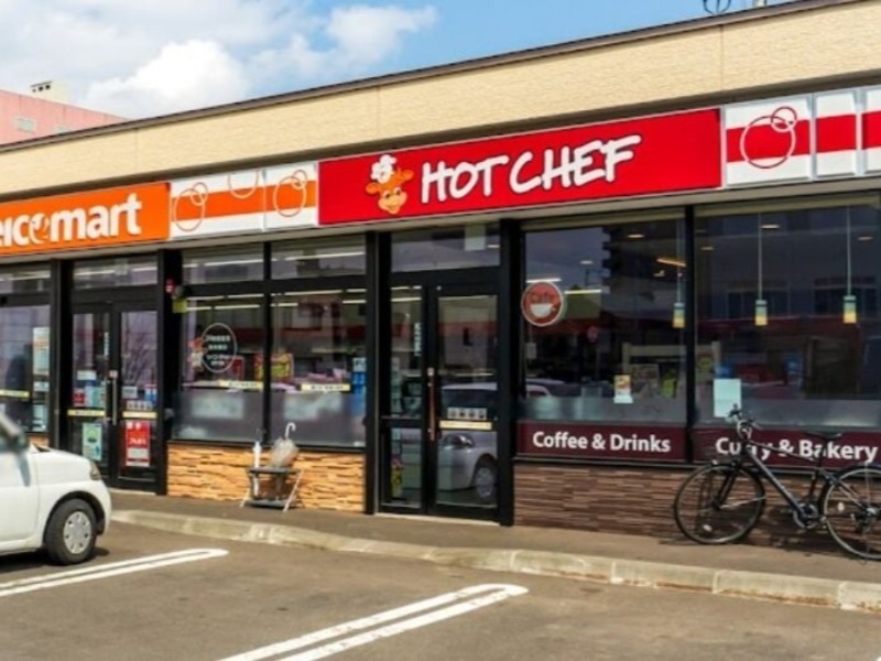 コンビニ　セイコーマート豊平3条店（コンビニ）まで92m