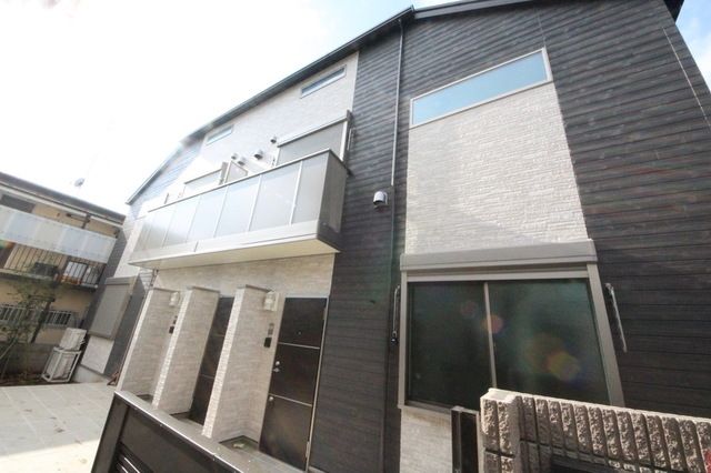 建物外観　☆お問い合わせはお早めに☆