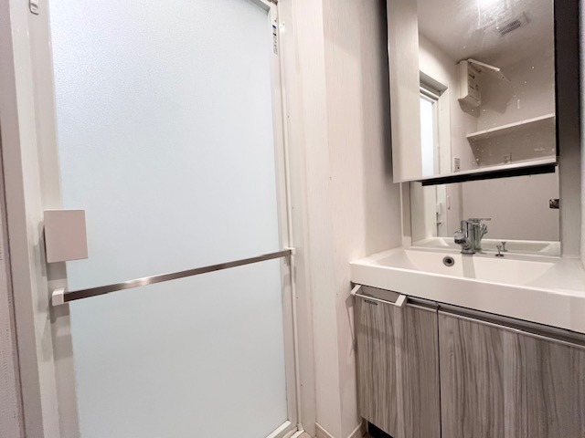 洗面設備　※他号室イメージ