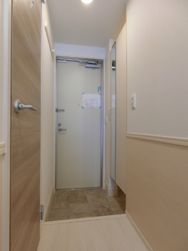 玄関　図面と現状に相違がある場合には現状を優先