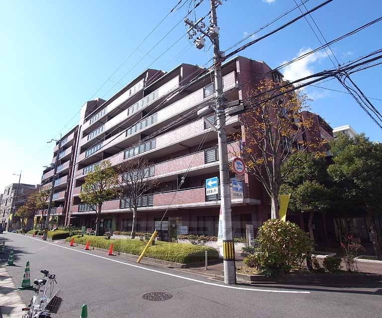 建物外観　・お問い合わせは京都ライフまで・