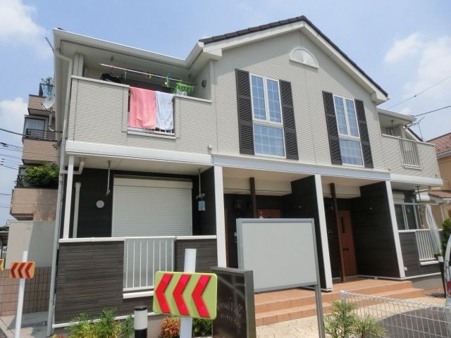 建物外観　2013年築！