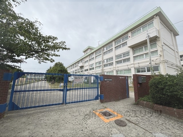 小学校　川西市立久代小学校（小学校）まで1400m