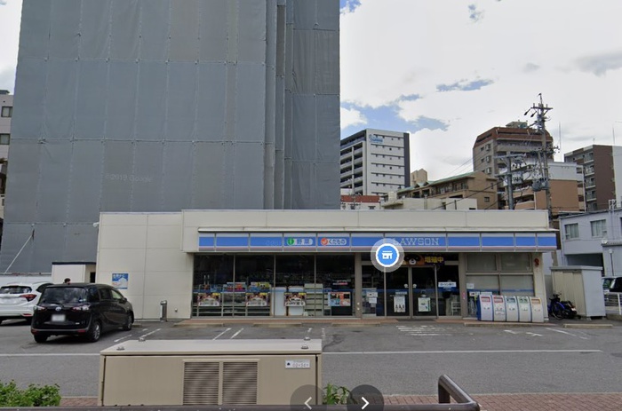 コンビニ　ローソン東区泉3丁目店（コンビニ）まで1000m