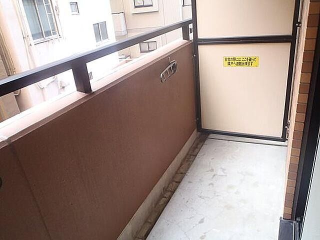 バルコニー　（別タイプ参考写真）ガラ・グランディ練馬　練馬区中村北１