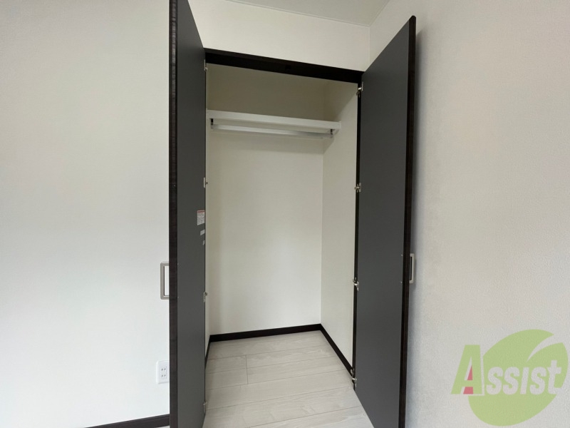 収納　収納もバッチリあるのでお部屋が片付きますよ！