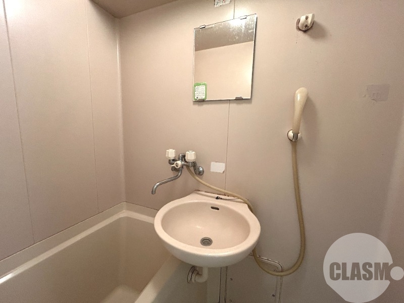 洗面設備　洗面台＆鏡付き♪