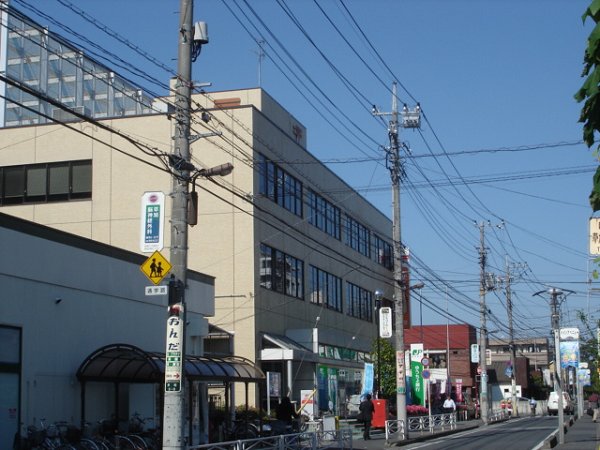 郵便局　草加郵便局（郵便局）まで119m