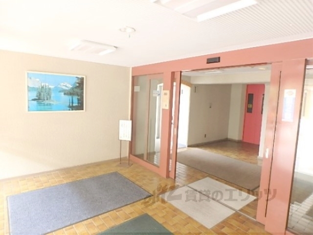 ロビー　ロビー