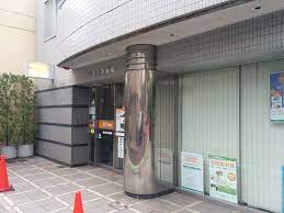 郵便局　港白金三郵便局（郵便局）まで337m