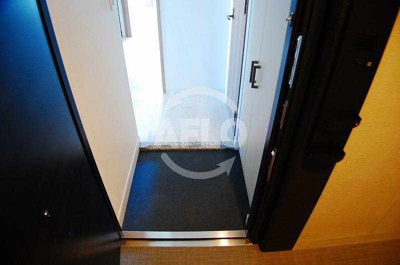 玄関　プレサンス難波セレクト　玄関