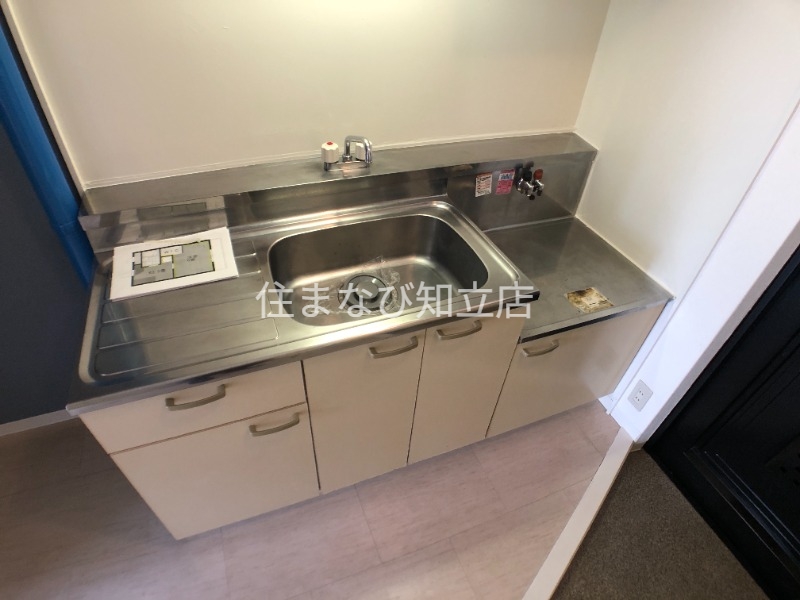 キッチン　同型別部屋写真