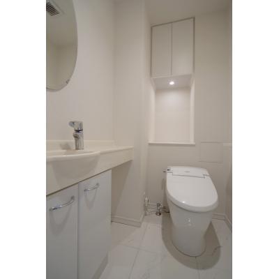 トイレ　室内イメージ