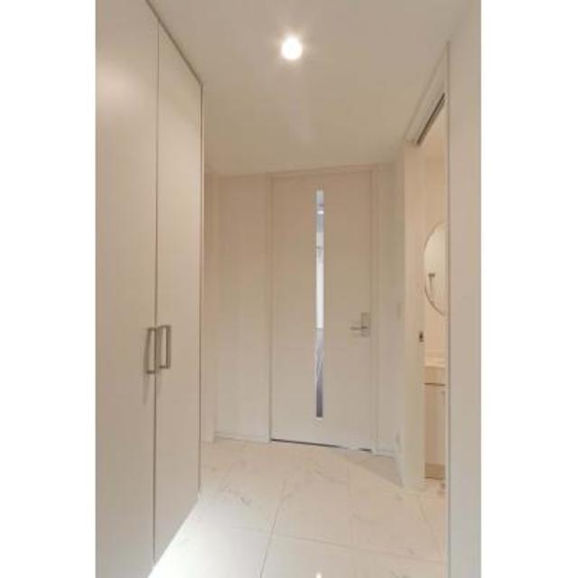 玄関　室内イメージ