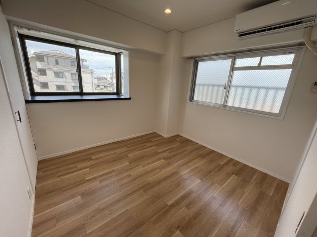 居室・リビング　広々とした洋室です