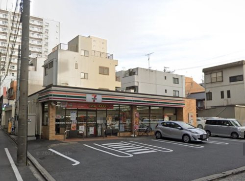 コンビニ　セブンイレブン 名古屋春岡1丁目店（コンビニ）まで113m