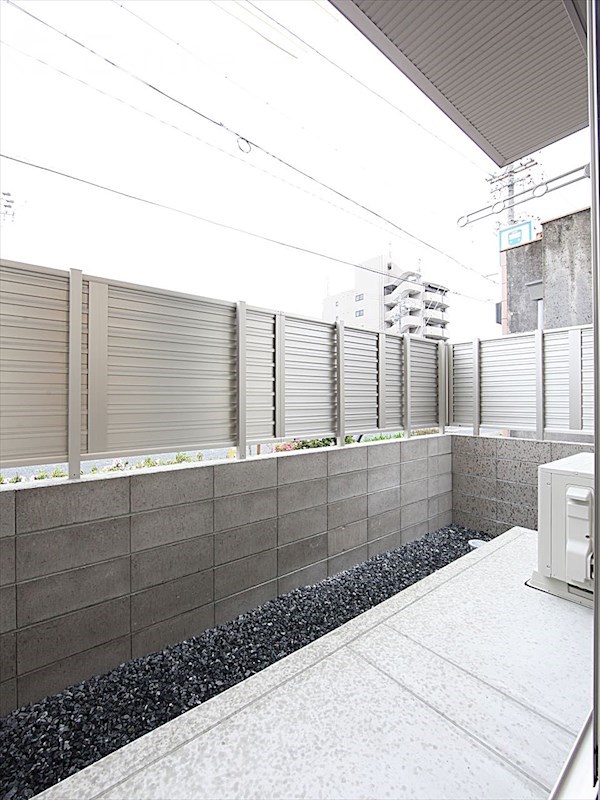 バルコニー　バルコニー