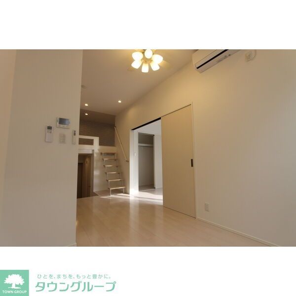 居室・リビング　※同物件別間取りの写真です※