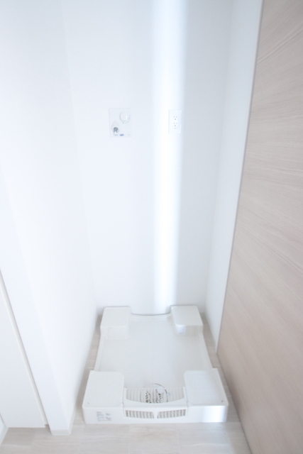 洗面設備　洗濯機置き場