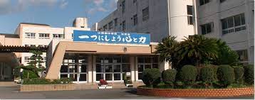 中学校　宍粟市立山崎西中学校（中学校）まで800m