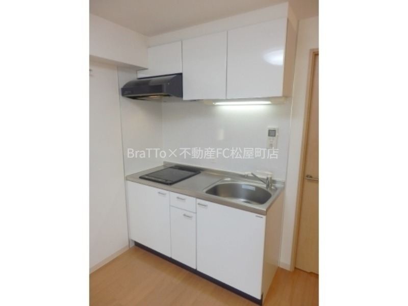 キッチン　キッチン（２口ＩＨコンロ）