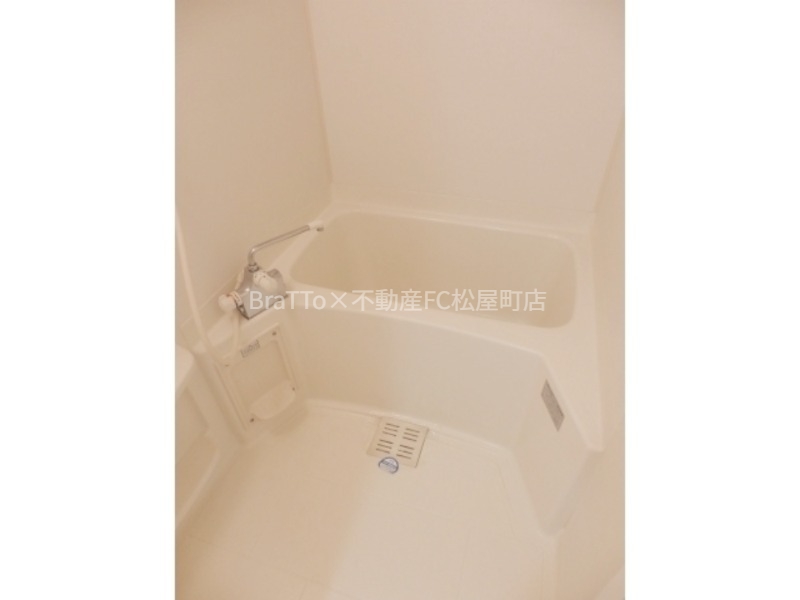 バス・シャワールーム　バス（浴室乾燥機付き）