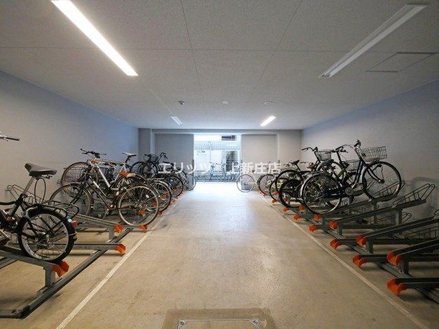 駐車場　駐輪場