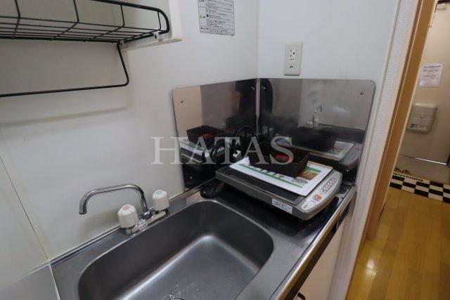 キッチン　同物件別部屋です。