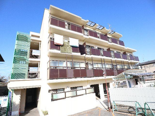 エントランス　☆彡閑静な住宅地で生活も便利な立地★ペットもOKです♪☆彡