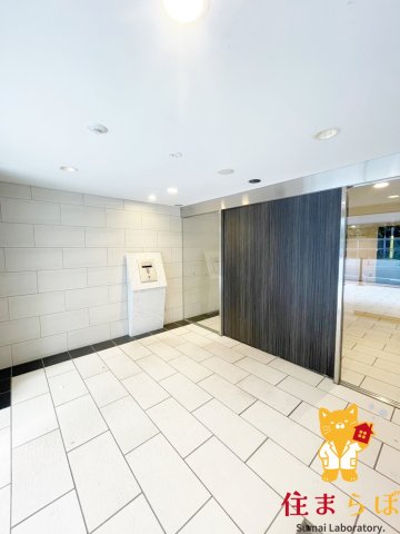 エントランス　「暮らしの設計図は、ここから始まります。」