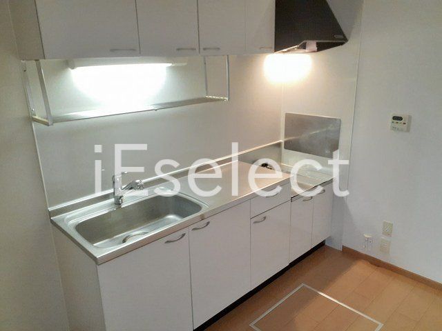 キッチン　作業スペースが広く取れますね♪