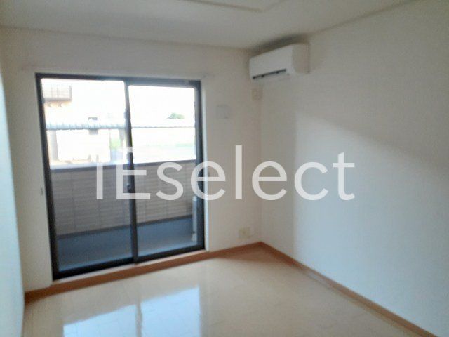 居室・リビング　明るくキレイなお部屋です♪