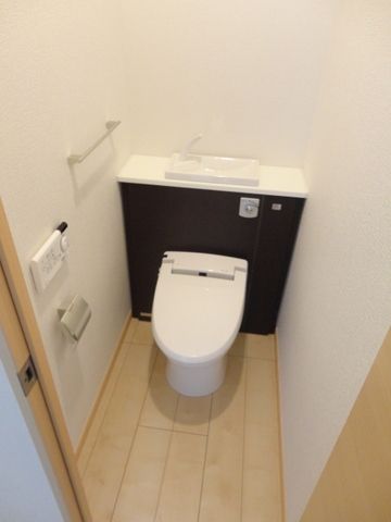 トイレ　★ウォシュレット★