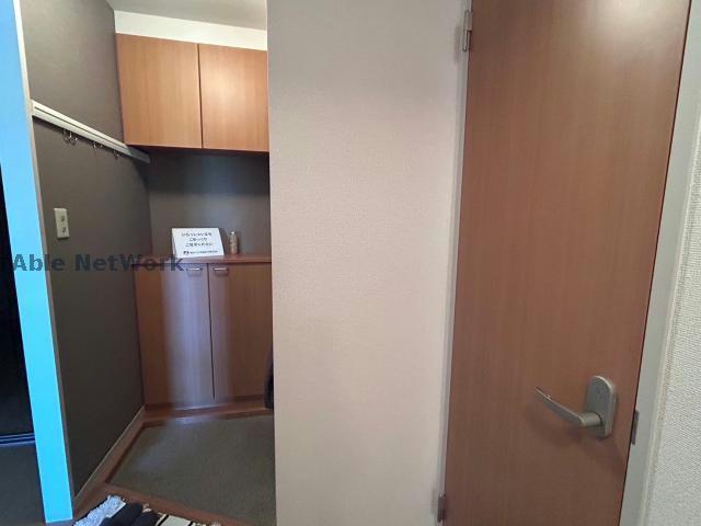 玄関　別部屋イメージ画像