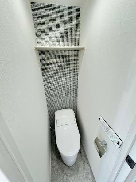 トイレ　※同物件別号室の参考写真です。