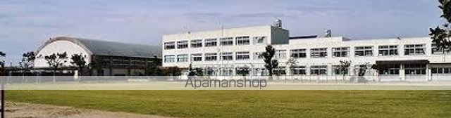 小学校　前芝小学校（小学校）まで1795m