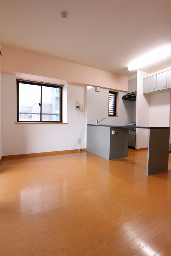 居室・リビング　洋室　※別号室参考写真