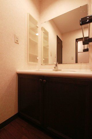 洗面設備　別タイプ部屋　参考写真です