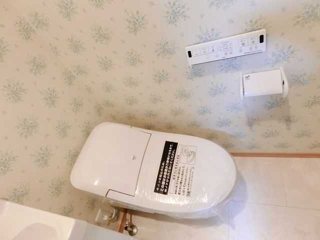 トイレ　☆温水洗浄便座☆