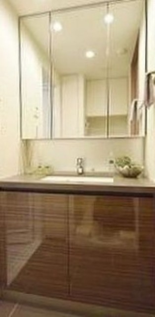 洗面設備　別部屋　参考写真