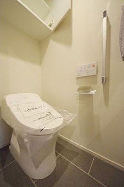 トイレ　別部屋　参考写真