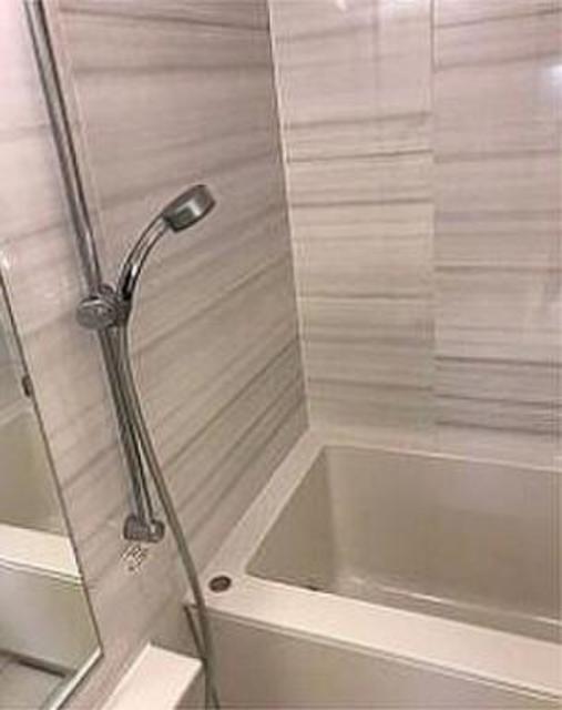 バス・シャワールーム　別部屋　参考写真