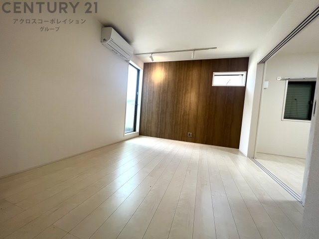 居室・リビング　エアコン付きで初期費用を抑えられます☆