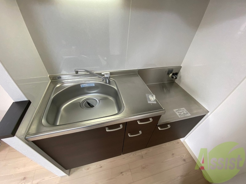 キッチン　キッチンはスペースも広々していて使いやすそうですよ！