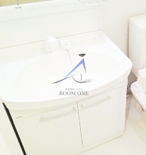 洗面設備　洗面台です。