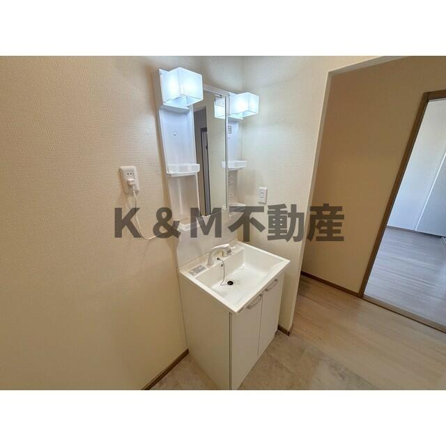 洗面設備　使いやすい洗面所です