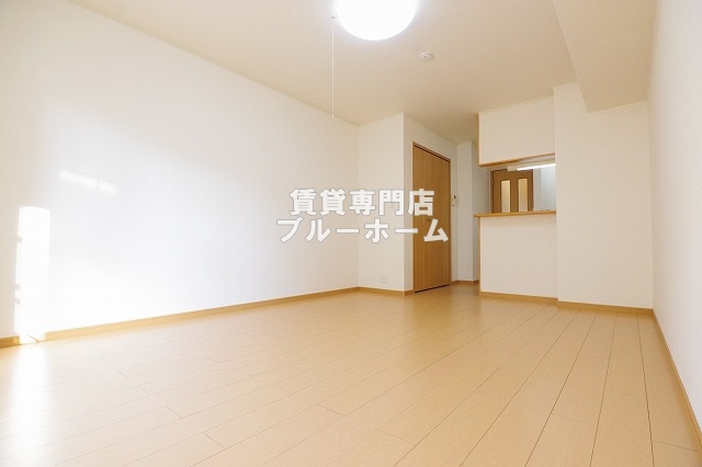 その他部屋・スペース　別角度からの洋室！