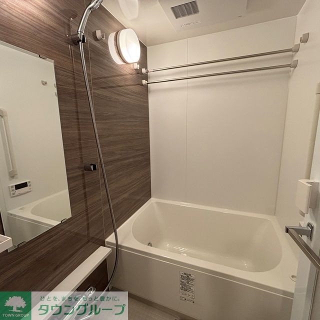 バス・シャワールーム　※写真は同タイプ住戸です。