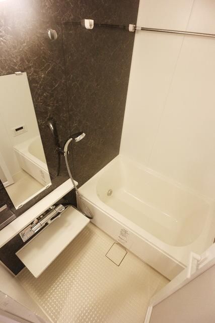 バス・シャワールーム　お部屋探しは株式会社　タウンハウジング　までお気軽にお問合…